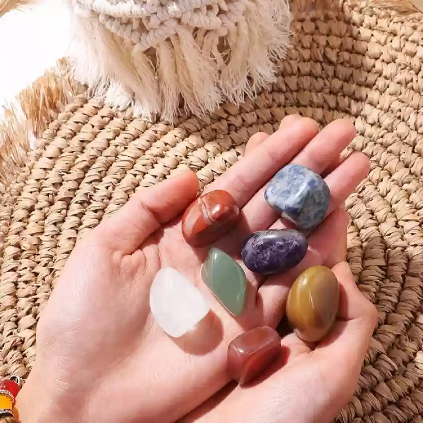 Crystals for Chakra Healing: Balancing and Aligning Each of the 7 Chakras