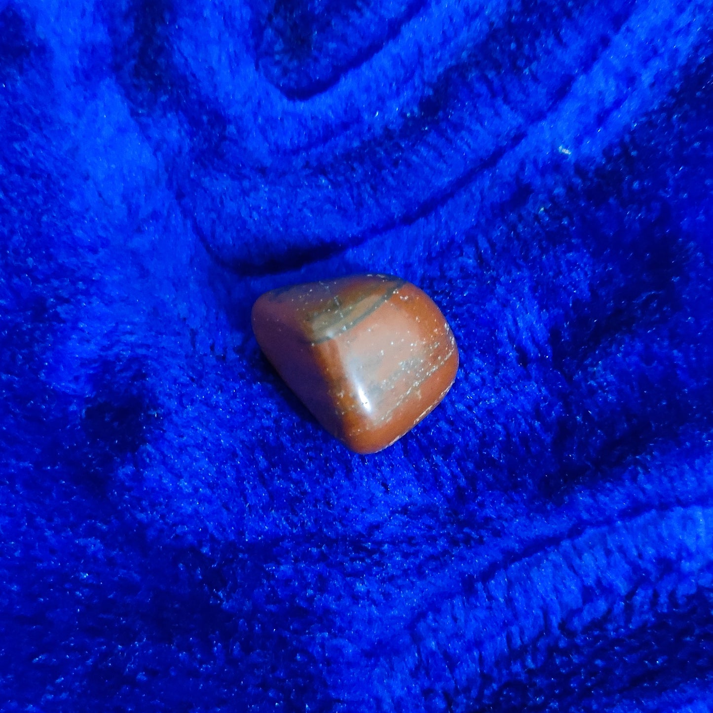 1 Energized Pebble of Red Jasper Pebble