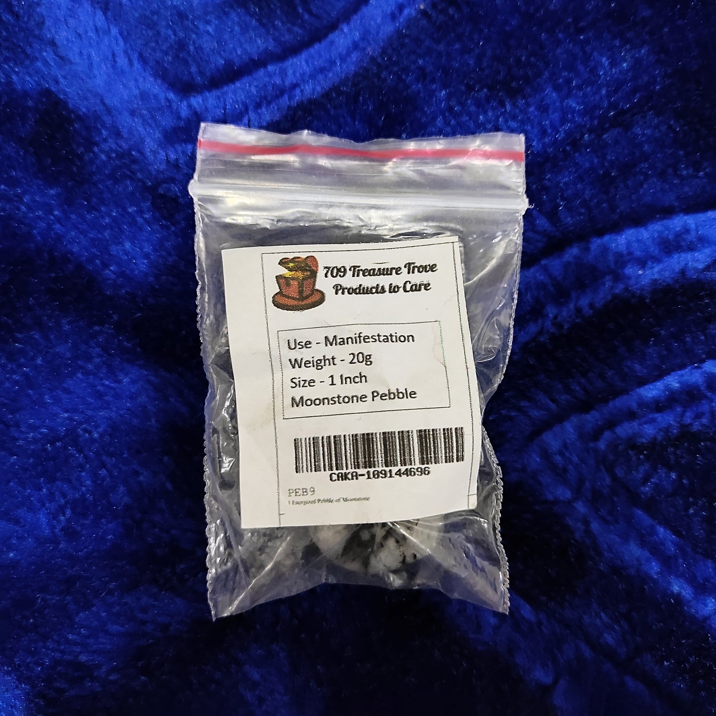 1 Energized Pebble of Moonstone Pebble