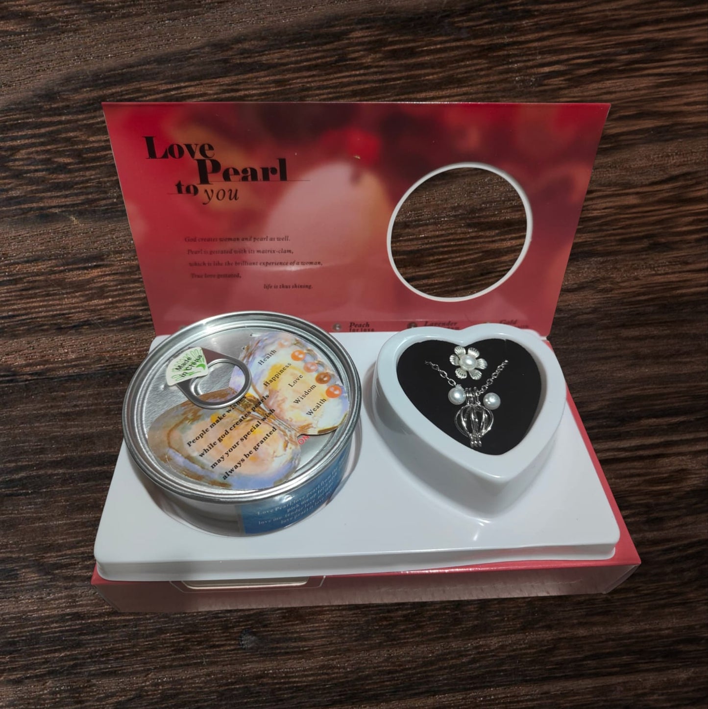 Pearl Necklace Set: Elegant and Unique Jewelry Gift